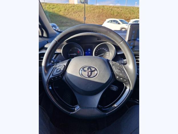 TOYOTA C-HR 1.8 HYBRIDE 122 DESIGN  