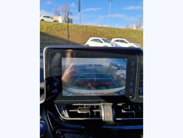 TOYOTA C-HR 1.8 HYBRIDE 122 DESIGN  