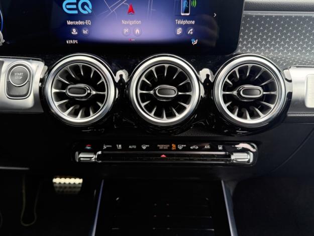 MERCEDES-BENZ EQB 250+ AMG Line  