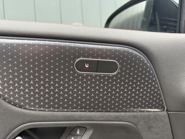 MERCEDES-BENZ EQB 250+ AMG Line  