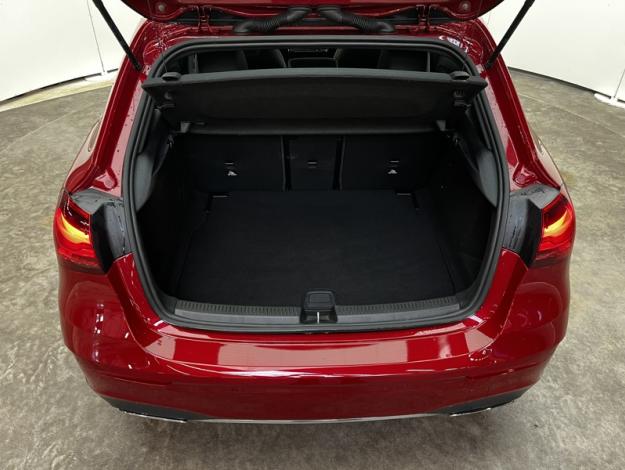 MERCEDES-BENZ Classe A 180 d AMG Line  Classe A 180 d AMG Line