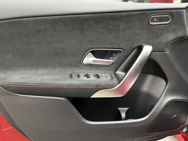 MERCEDES-BENZ Classe A 180 d AMG Line  Classe A 180 d AMG Line