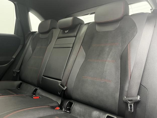 MERCEDES-BENZ Classe B 180 AMG Line Edition  