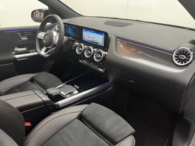 MERCEDES-BENZ Classe B 180 AMG Line Edition  