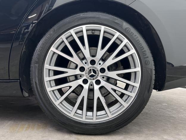 MERCEDES-BENZ CLA Shooting Brake CLA 180 Shooting Brake Progressive Line  