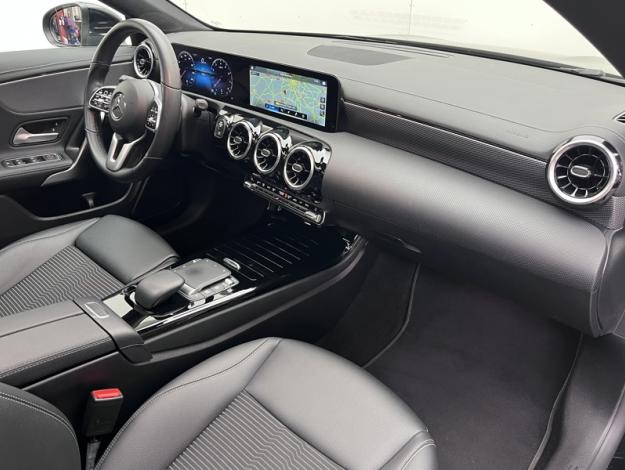 MERCEDES-BENZ CLA Shooting Brake CLA 180 Shooting Brake Progressive Line  