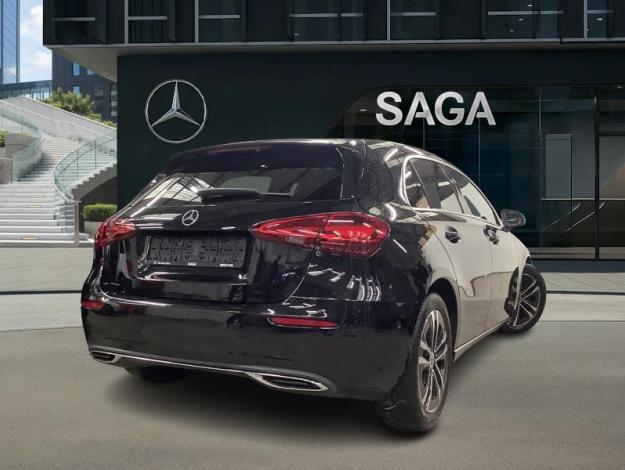 MERCEDES-BENZ A 180 d Luxury Line  