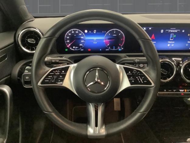 MERCEDES-BENZ A 180 d Luxury Line  