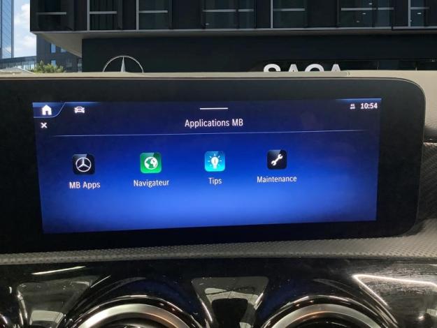 MERCEDES-BENZ A 180 d Luxury Line  