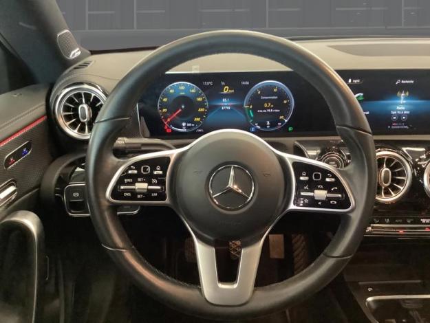 MERCEDES-BENZ CLA 180 Coupé Progressive  