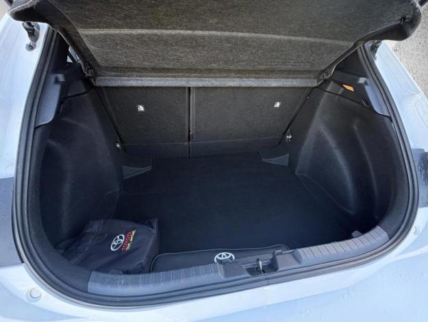 TOYOTA Corolla Hybride 122h Design  1.8 122 ch 