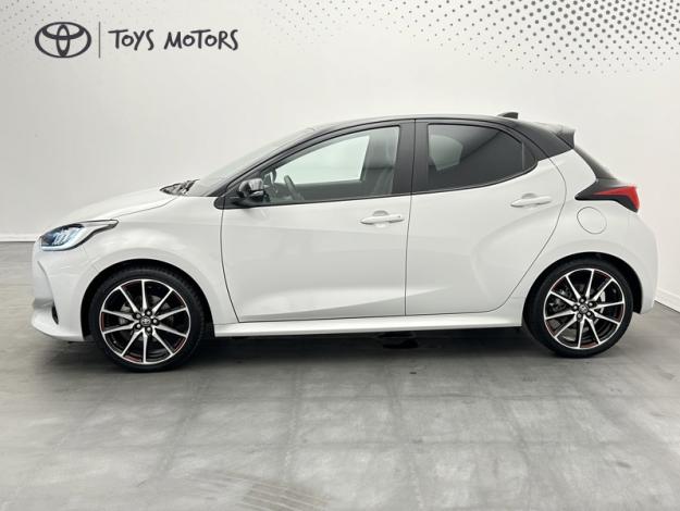 TOYOTA Yaris 116h GR SPORT  