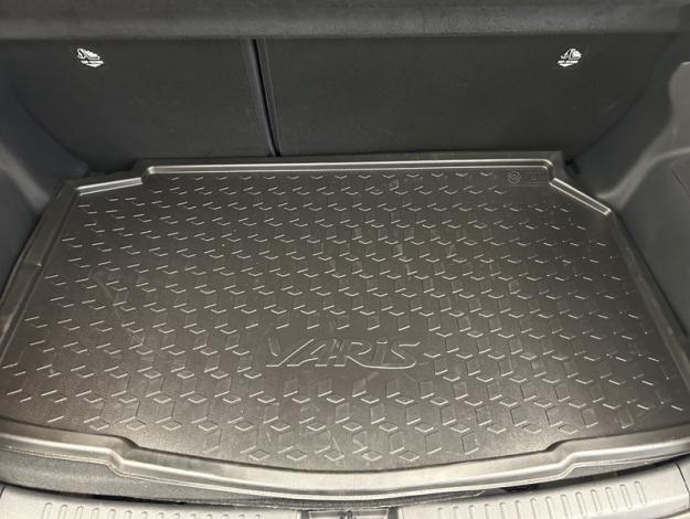 TOYOTA Yaris 116h GR SPORT  