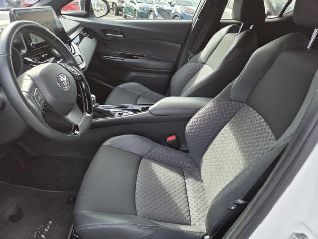 TOYOTA C-HR 122h Design  
