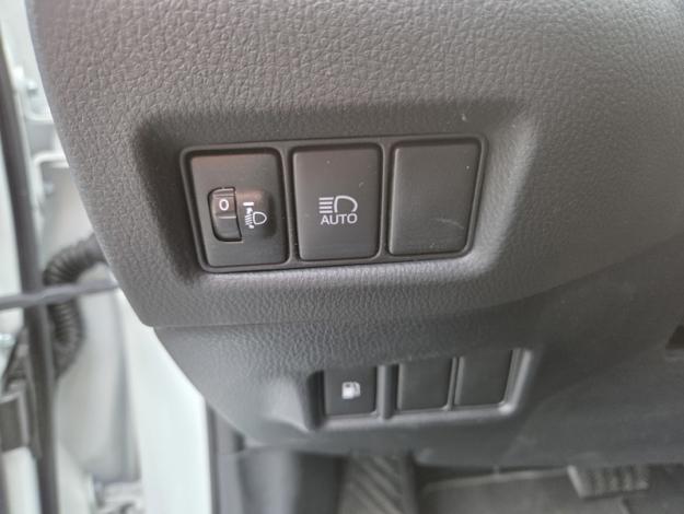 TOYOTA C-HR 122h Design  