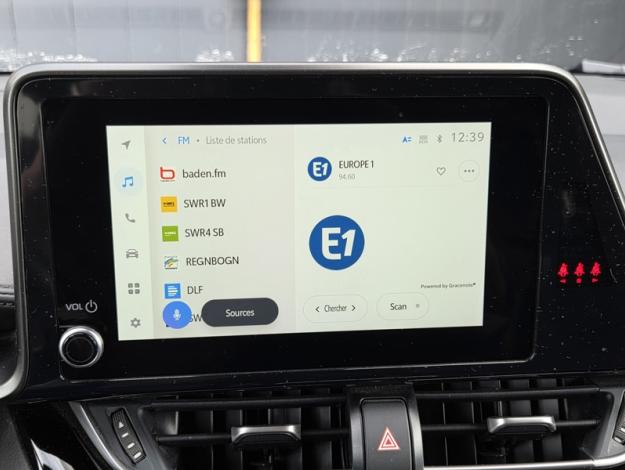 TOYOTA C-HR 122h Design  