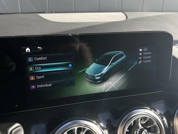 MERCEDES-BENZ Classe B 200 d AMG Line  Classe B 200 d AMG Line