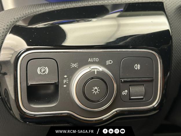 MERCEDES-BENZ CLA Coupé CLA 200 d Coupé AMG Line  CLA 200 d Coupé AMG Line