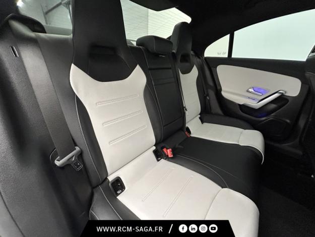 MERCEDES-BENZ CLA Coupé CLA 200 d Coupé AMG Line  CLA 200 d Coupé AMG Line