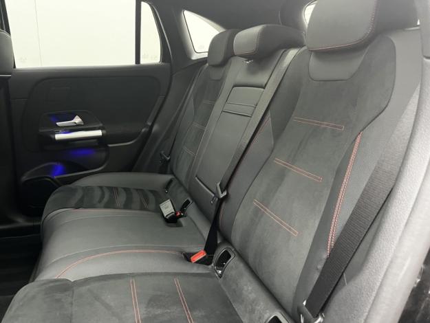 MERCEDES-BENZ EQA 250+ AMG Line  