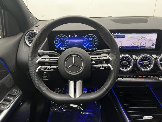 MERCEDES-BENZ EQA 250+ AMG Line  