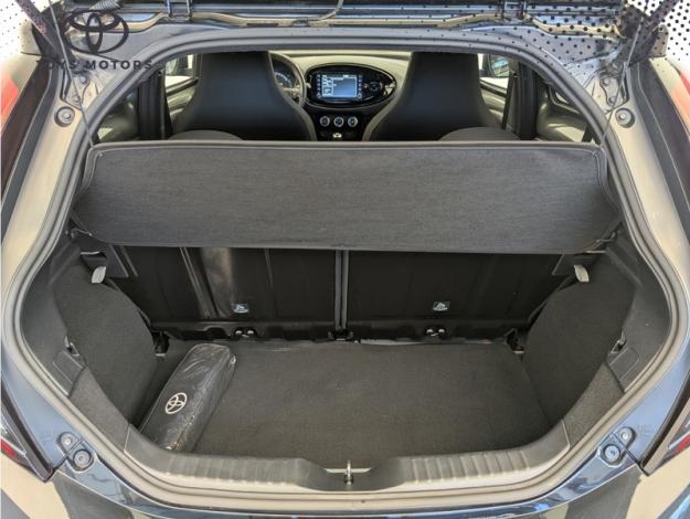 TOYOTA Aygo X 1.0 VVT-i 72 Design  