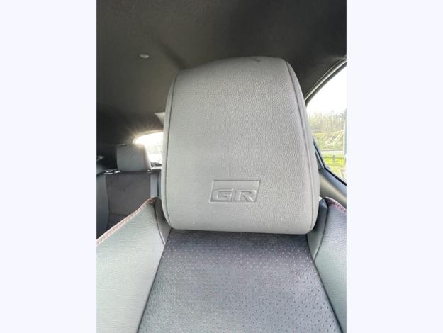 TOYOTA Yaris Hybride 130h GR SPORT  