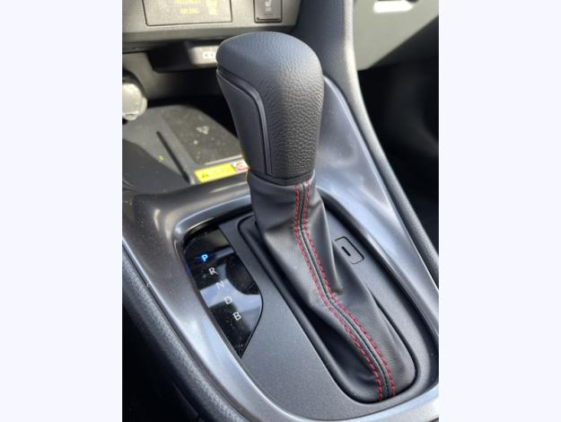 TOYOTA Yaris Hybride 130h GR SPORT  