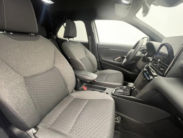 TOYOTA Yaris Cross 1.5 HYBRID 116H   / DESIGN CARGO  