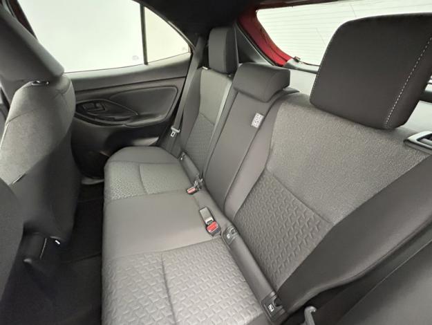 TOYOTA Yaris Cross 1.5 HYBRID 116H   / DESIGN CARGO  