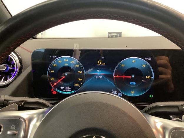 MERCEDES-BENZ EQA 250 AMG Pack Night  