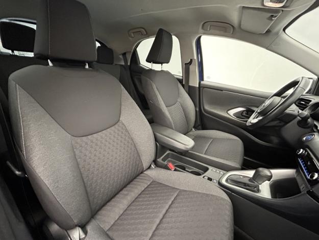 TOYOTA Yaris 116h Design  