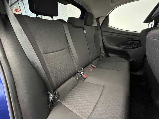 TOYOTA Yaris 116h Design  