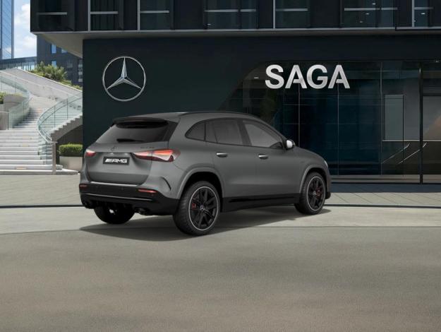 MERCEDES-BENZ GLA 35 AMG 4MATIC  