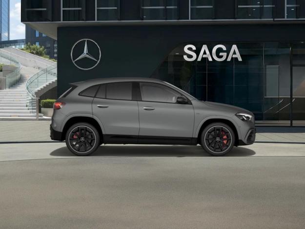 MERCEDES-BENZ GLA 35 AMG 4MATIC  