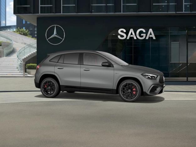 MERCEDES-BENZ GLA 35 AMG 4MATIC  