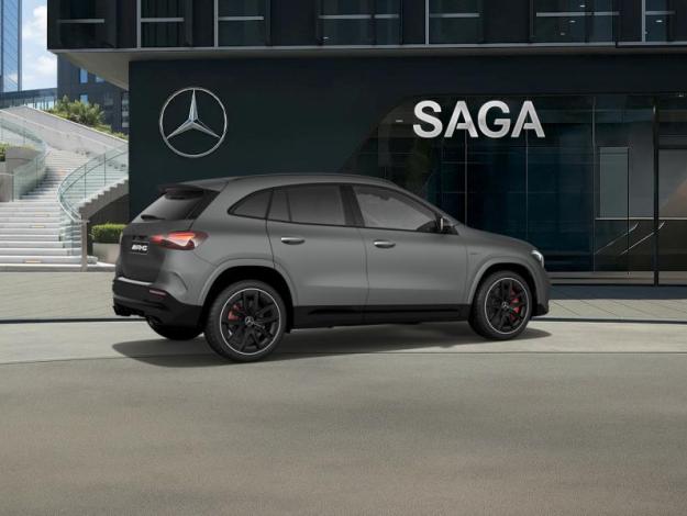 MERCEDES-BENZ GLA 35 AMG 4MATIC  