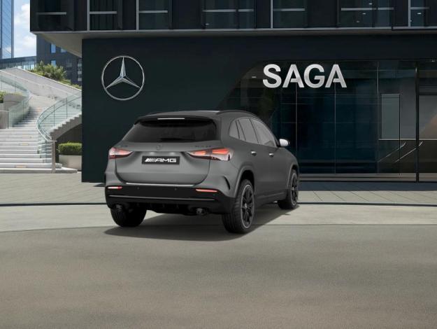 MERCEDES-BENZ GLA 35 AMG 4MATIC  
