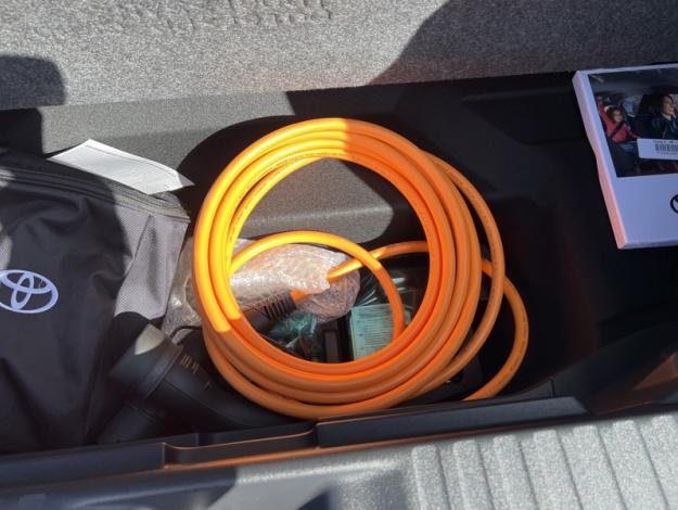 TOYOTA C-HR DESIGN GRANDE AUTONOMIE 77 kWh 224ch  DESIGN GRANDE AUTONOMIE 77 kWh 224ch