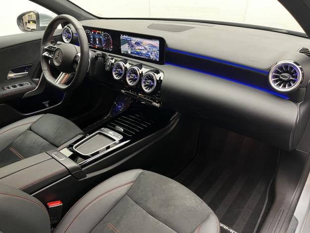 MERCEDES-BENZ Classe A 200 d AMG Line  Classe A 200 d AMG Line