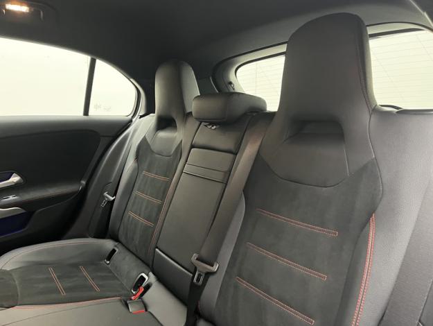 MERCEDES-BENZ Classe A 200 d AMG Line  Classe A 200 d AMG Line