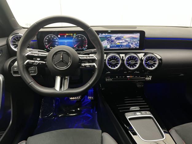 MERCEDES-BENZ Classe A 200 d AMG Line  Classe A 200 d AMG Line