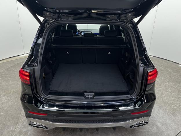 MERCEDES-BENZ GLB 200 d AMG Line  