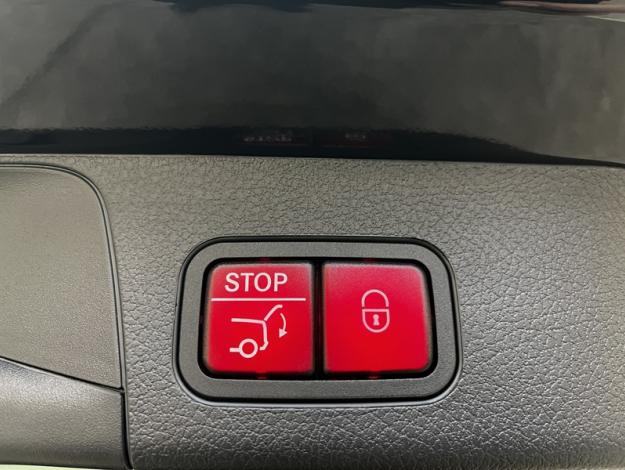 MERCEDES-BENZ GLB 200 d AMG Line  