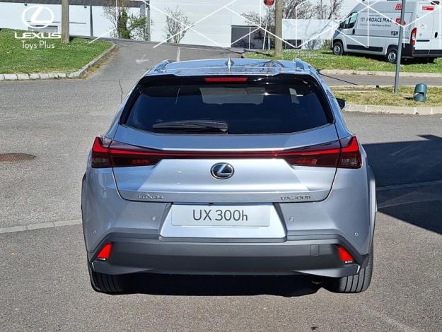 LEXUS UX 300h 2WD Luxe  UX 300H HYBRIDE 2WD MC LUXE TO TECHNO