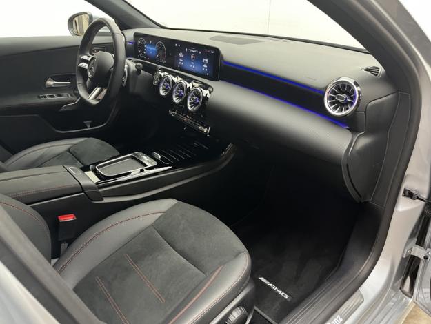 MERCEDES-BENZ Classe A 200 d AMG Line  Classe A 200 d AMG Line