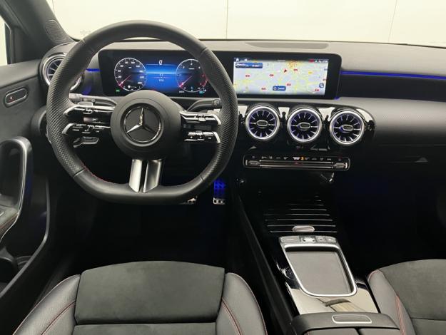 MERCEDES-BENZ Classe A 200 d AMG Line  Classe A 200 d AMG Line