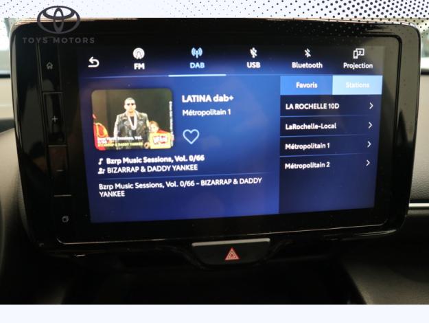 TOYOTA Yaris Cross 116h 2WD Design MY22   