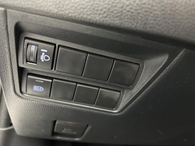 TOYOTA Yaris 116h Dynamic  