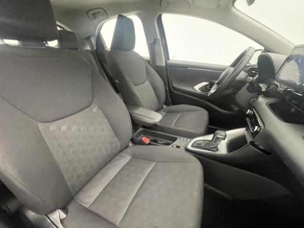 TOYOTA Yaris Hybride 116h Dynamic  